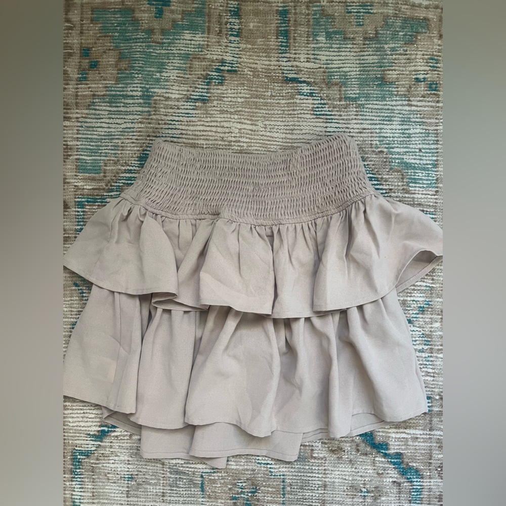 Elegant Cream Ruffled Skirt
